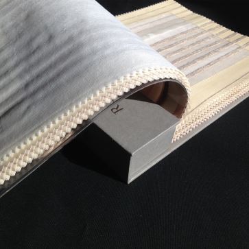 Møbler Fabric Display Book